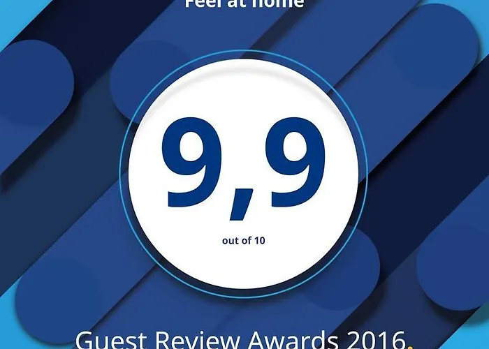 Feel At - Old Town Апартаменты *