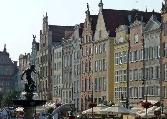 Feel At - Old Town *