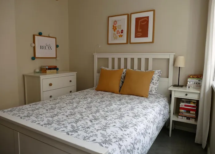 Feel At - Old Town *