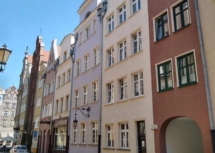 Feel At - Old Town *